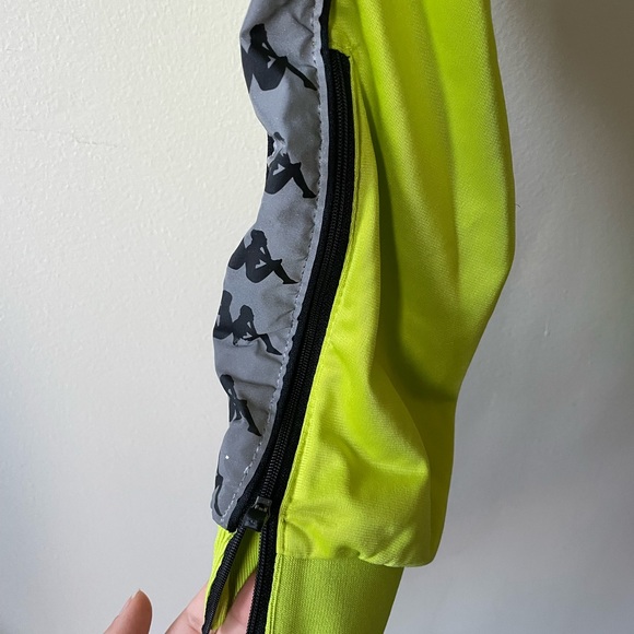 Small Kappa Lime Green Pants - w/ reflective sides - Picture 4 of 5